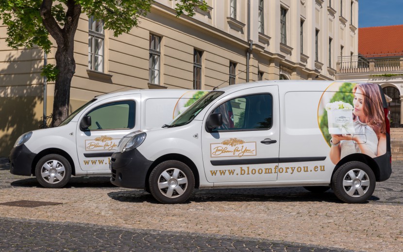 Már járják az országot a Bloom for You autók